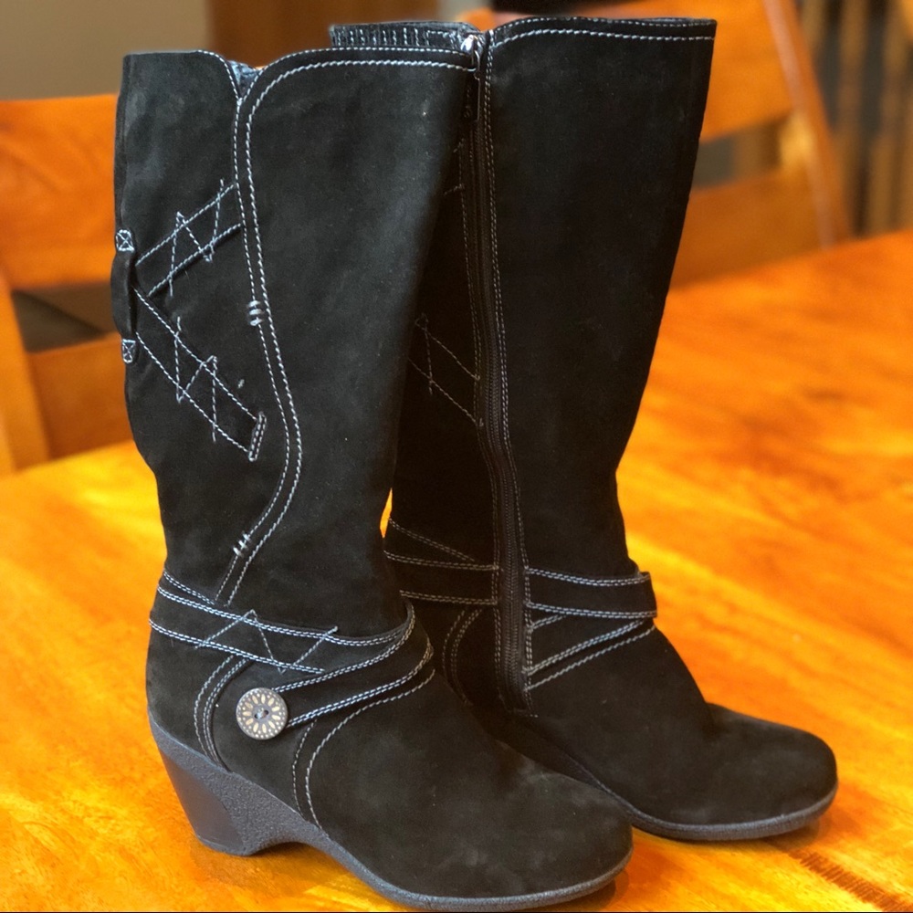 Blonde Leana Tall Black Suede Wedge Boot 9.5M